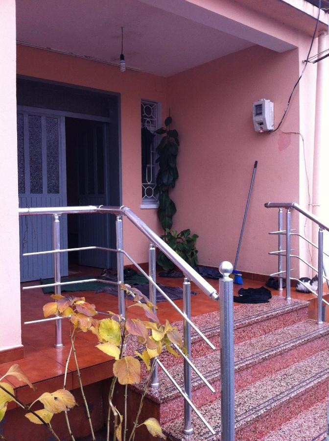 Florians Guesthouse Shkodër Dış mekan fotoğraf